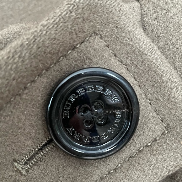 Men’s Burberry Overcoat size 38 - Picture 3 of 9